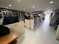 Geylang Road (D14), Shop House #623648441